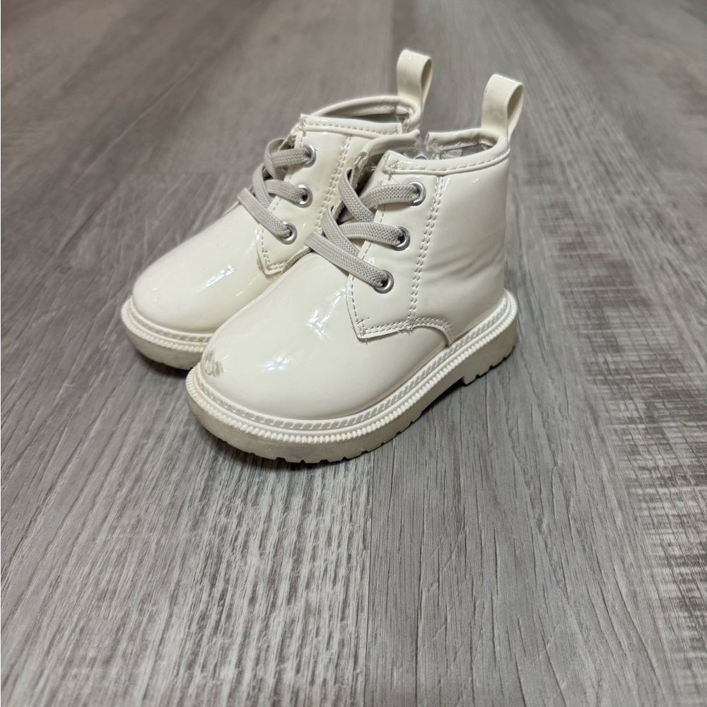 Chic Cream Kids Boots